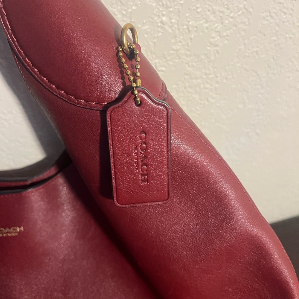 Coach Brooklyn 39- Brass/Dark Ruby - Picture 5 of 8